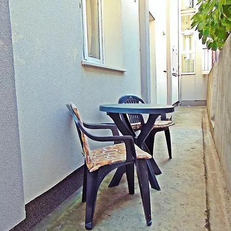 Apartament Center Dora *