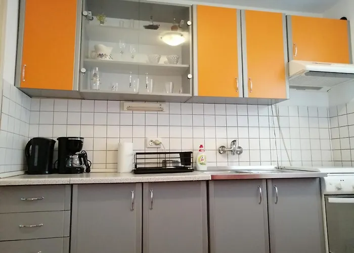 Center Dora Appartement *