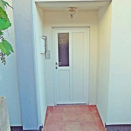 Center Dora Apartamento Pula